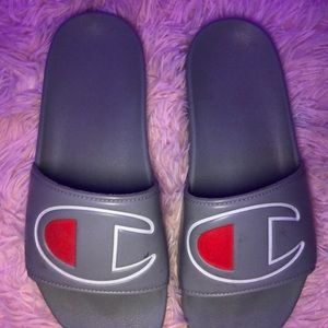 Women’s Grey Champion Slides